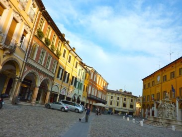 10 motivi <br>per visitare Cesena